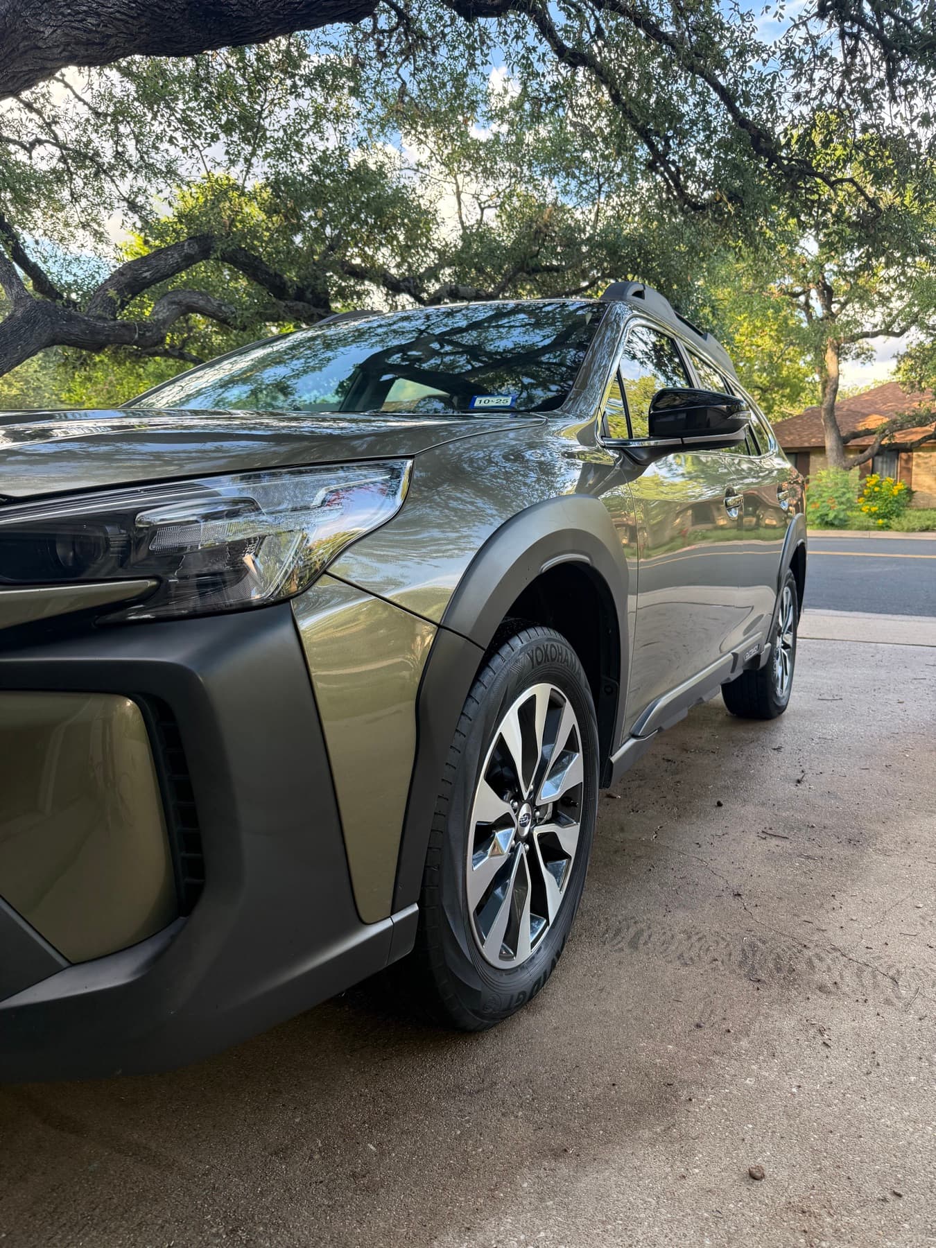 Freshly detailed SUV exterior parked in an Austin driveway